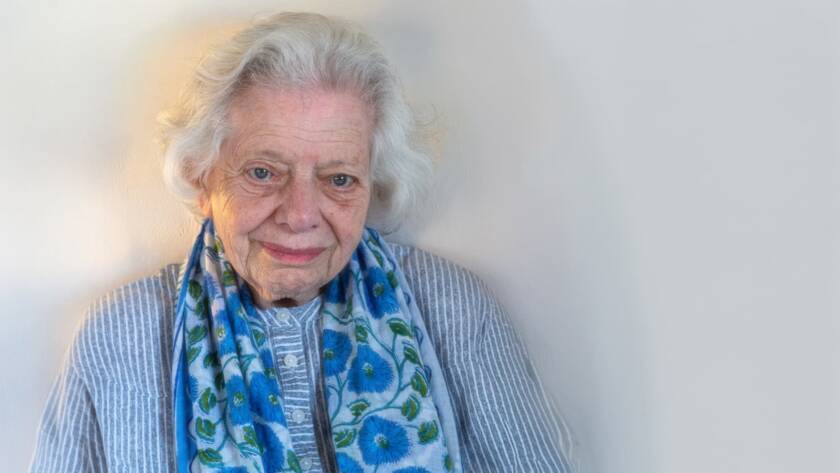 ENTREVISTA a Annette Courtenay Mayers para la revista Búsquedas