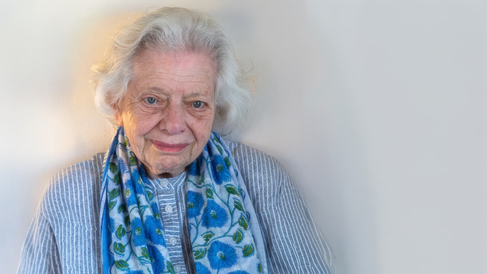 ENTREVISTA a Annette Courtenay Mayers para la revista Búsquedas